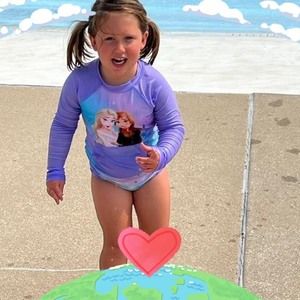 Meet your Posher, Ash